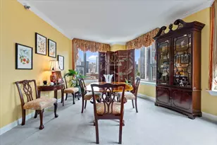 501 N Clinton St, Chicago, IL 60654 - Photo 8