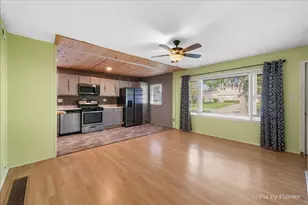 636 S Norbury Ave, Lombard, IL 60148 - Photo 6