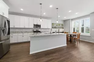 614 Riverbank Dr, Geneva, IL 60134 - Photo 10