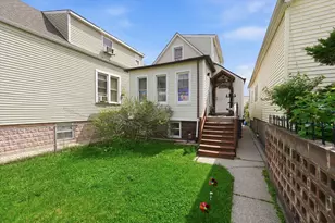2637 S Karlov Ave, Chicago, IL 60623 - Photo 4
