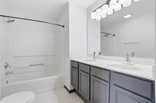 36 Bridgeview Dr, Oswego, IL 60543 - Photo 18