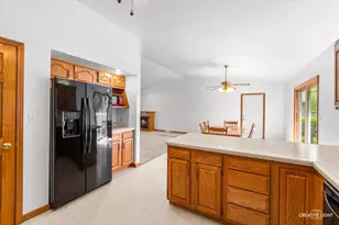 1224 Sandhurst Dr, Sandwich, IL 60548 - Photo 8