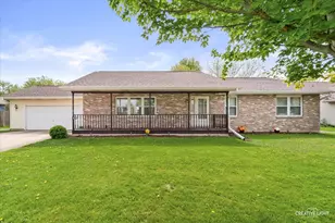 1224 Sandhurst Dr, Sandwich, IL 60548 - Photo 2