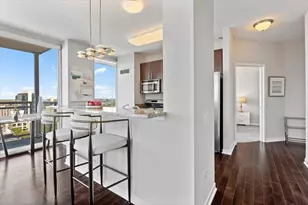 757 N Orleans St, Chicago, IL 60654 - Photo 12