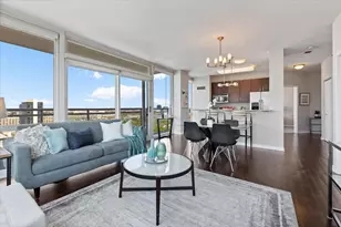 757 N Orleans St, Chicago, IL 60654 - Photo 6