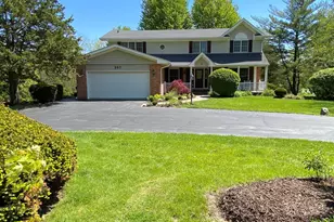 357 Roberts Rd, Inverness, IL 60010 - Photo 1
