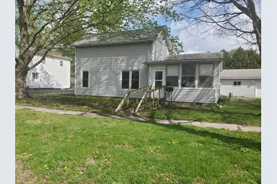 321 E Seminary Avenue, Onarga, IL 60955 - Photo 1