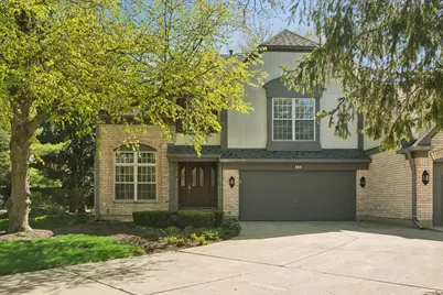 525 Cherbourg Drive, Buffalo Grove, IL 60089 - Photo 1