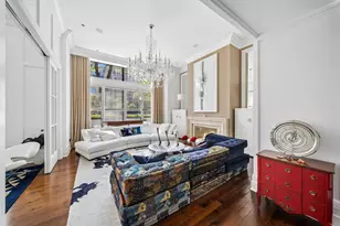 270 E Pearson St, Chicago, IL 60611 - Photo 4
