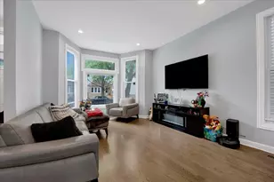 1821 N Tripp Ave, Chicago, IL 60639 - Photo 8