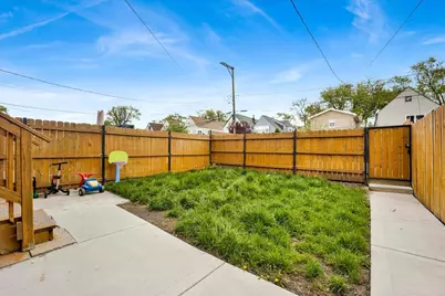 1821 N Tripp Avenue, Chicago, IL 60639 - Photo 40