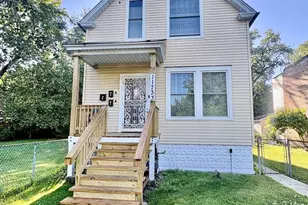 11733 S Stewart Ave, Chicago, IL 60628 - Photo 1
