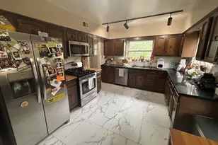 290 W Elm Park Ave, Elmhurst, IL 60126 - Photo 6