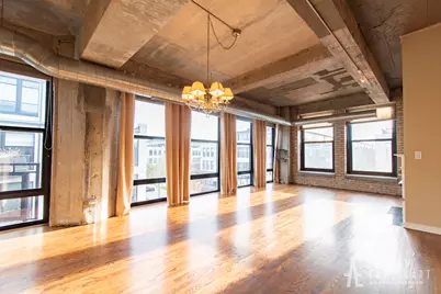 1069 W 14th Place #301, Chicago, IL 60608 - Photo 2