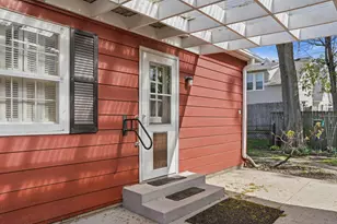410 N 4th St, Oregon, IL 61061 - Photo 32
