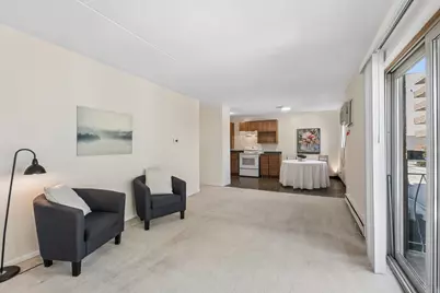 7432 Washington Street #202, Forest Park, IL 60130 - Photo 2