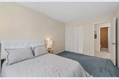 7432 Washington Street #202, Forest Park, IL 60130 - Photo 10