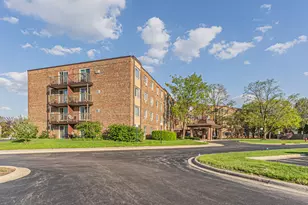 1375 Rebecca Dr, Hoffman Estates, IL 60169 - Photo 28
