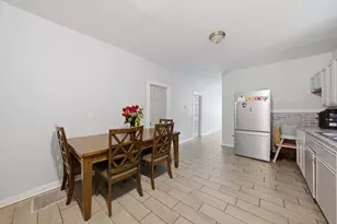 2736 S Kildare Ave, Chicago, IL 60623 - Photo 10