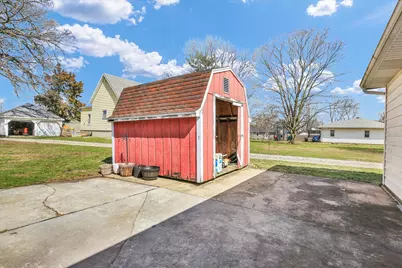 341 W Spruce Street, Paxton, IL 60957 - Photo 30