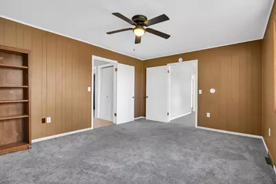 341 W Spruce Street, Paxton, IL 60957 - Photo 18