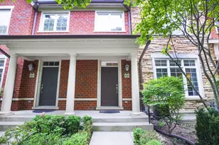 4243 Linden Tree Ln, Glenview, IL 60026 - Photo 1