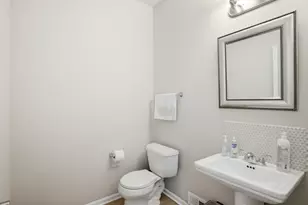 4243 Linden Tree Ln, Glenview, IL 60026 - Photo 22