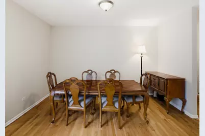 4243 Linden Tree Lane, Glenview, IL 60026 - Photo 10