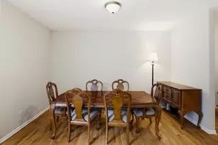 4243 Linden Tree Ln, Glenview, IL 60026 - Photo 10