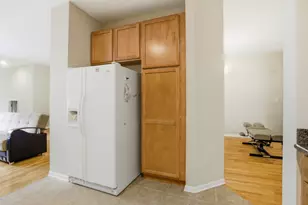 4243 Linden Tree Ln, Glenview, IL 60026 - Photo 14