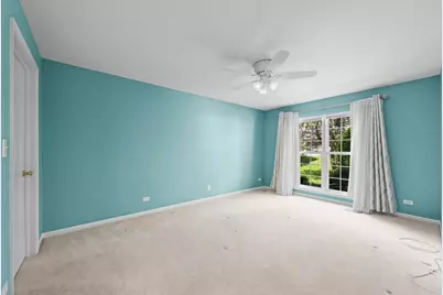 828 Old Checker Road, Buffalo Grove, IL 60089 - Photo 12