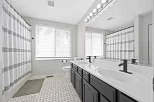1022 Symphony Dr, Aurora, IL 60504 - Photo 28