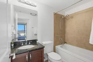1228 Emerson St, Evanston, IL 60201 - Photo 18