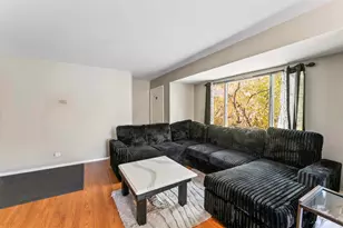 2504 Algonquin Rd, Rolling Meadows, IL 60008 - Photo 4