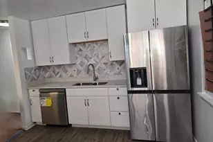 9108 S Wallace St, Chicago, IL 60620 - Photo 14