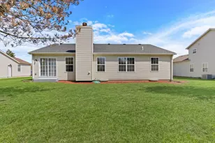 38312 Imperial Ln, Beach Park, IL 60087 - Photo 4