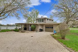 472 Wolfe Dr, Loda, IL 60948 - Photo 2
