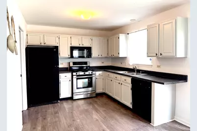 211 Pembrook Court, Round Lake Beach, IL 60073 - Photo 2