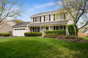 1208 Thrun Dr, Batavia, IL 60510 - Photo 2