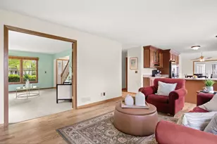 1208 Thrun Dr, Batavia, IL 60510 - Photo 16
