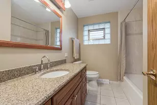 6612 W 92nd St, Oak Lawn, IL 60453 - Photo 8