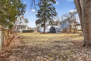 14 N Harlem Ave, Freeport, IL 61032 - Photo 44