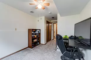 605 Davidson Dr, Minooka, IL 60447 - Photo 18