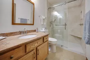 2426 Wild Cherry Ct, Aurora, IL 60506 - Photo 16