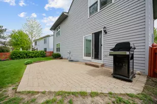 2426 Wild Cherry Ct, Aurora, IL 60506 - Photo 24