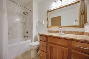 2426 Wild Cherry Ct, Aurora, IL 60506 - Photo 14