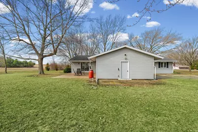 1432 Country Club Lane, Loda, IL 60948 - Photo 32