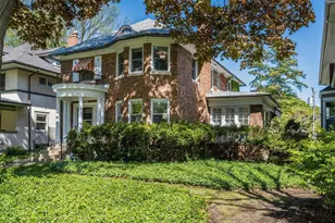 320 N Scoville Ave, Oak Park, IL 60302 - Photo 1