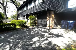 2617 Summit Ave, Highland Park, IL 60035 - Photo 1