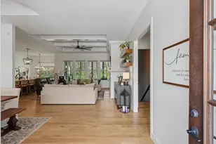1309 Briarwood Ln, Mahomet, IL 61853 - Photo 10